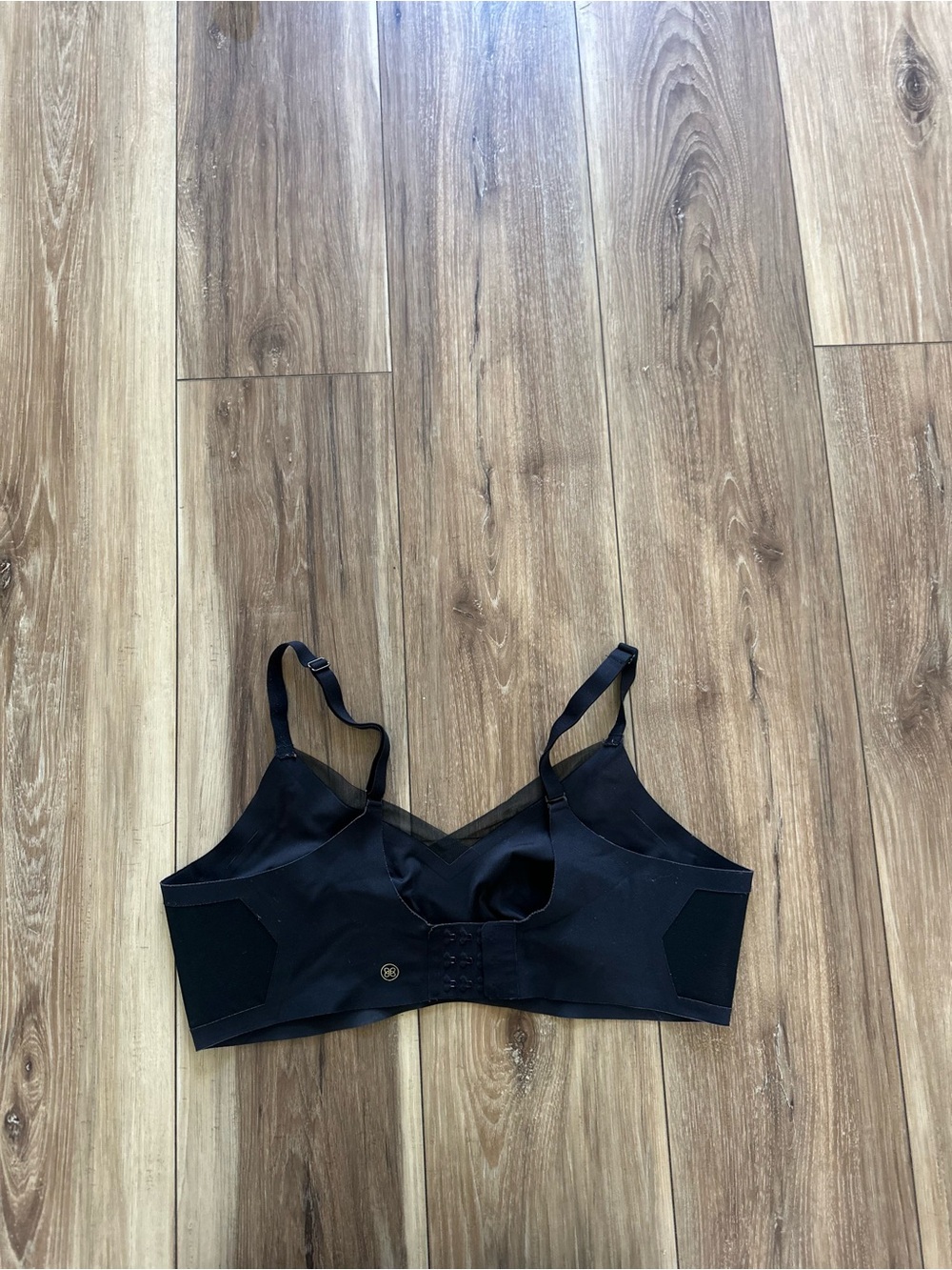 Honeylove Black Wireless Seamless Scoop Bra with Mesh Trim - Picture 5 of 6